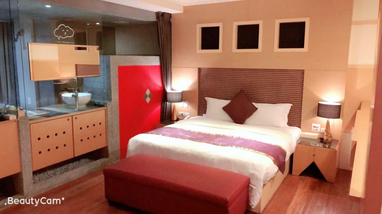 Jungle City Motel Chiayi City Luaran gambar